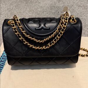 Tory Butch Fleming soft shoulder bag- black